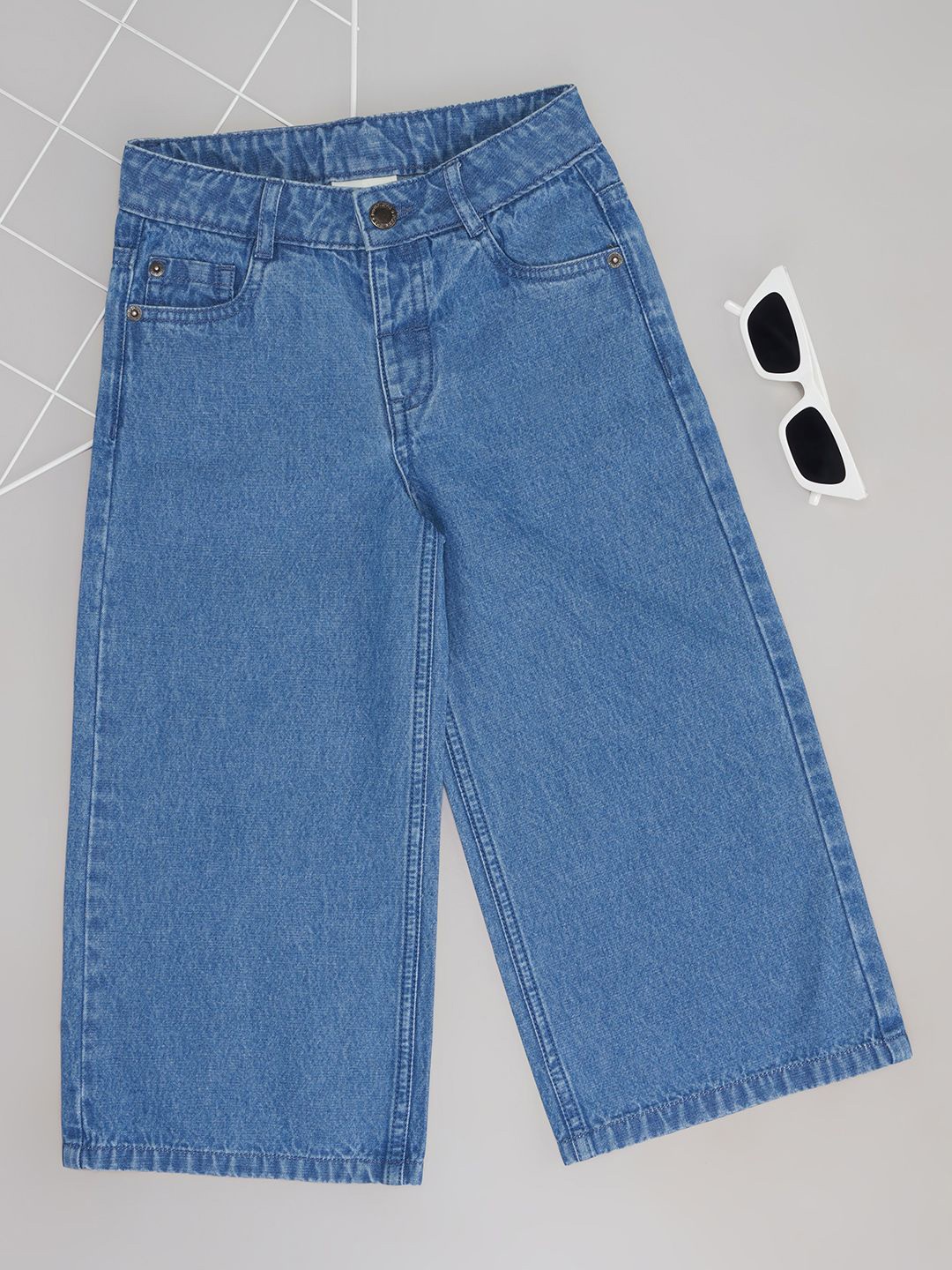 

Pantaloons Junior Girls Flared Jeans, Blue