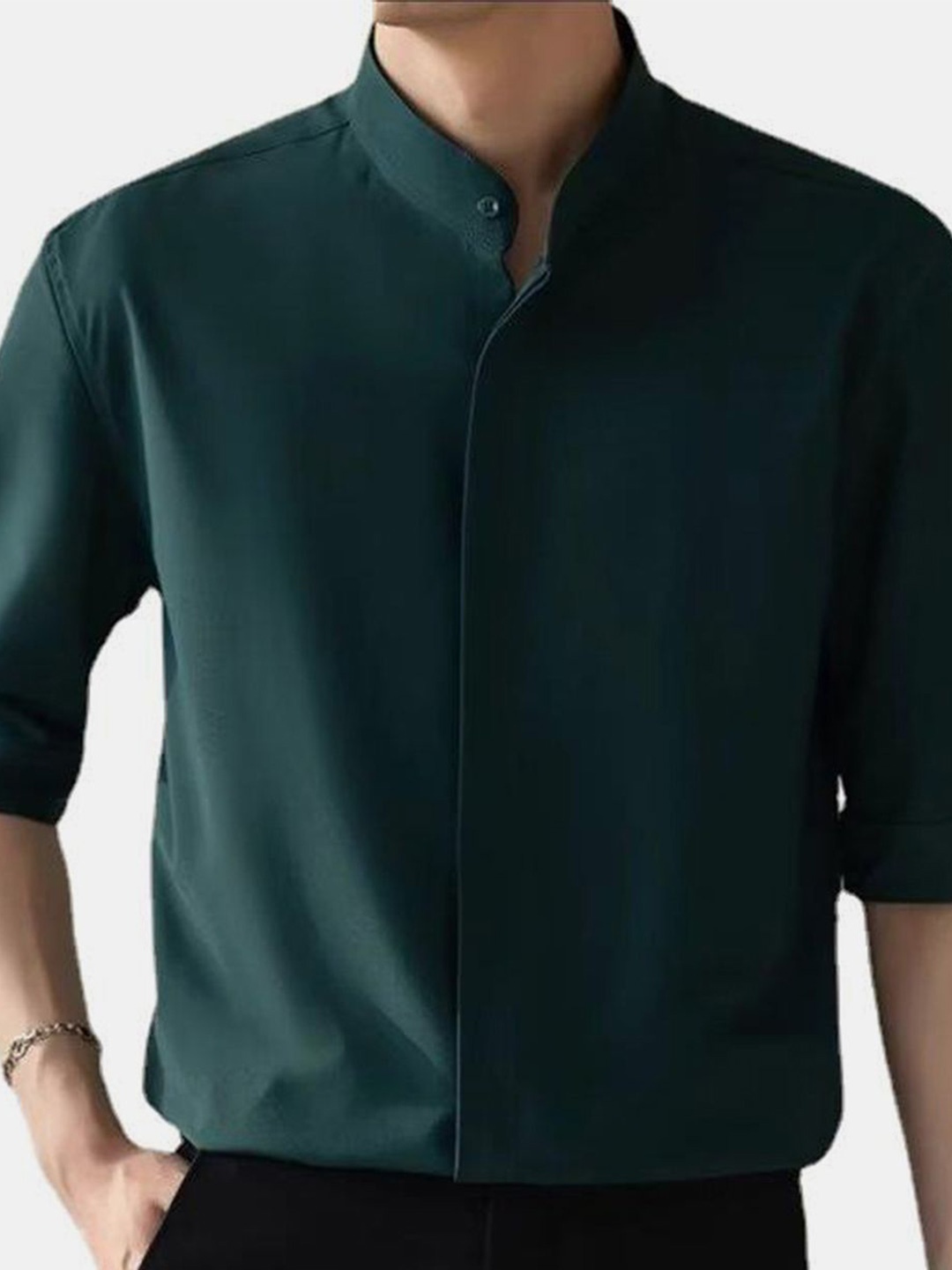 

Mast & Harbour Men Opaque Casual Shirt, Green