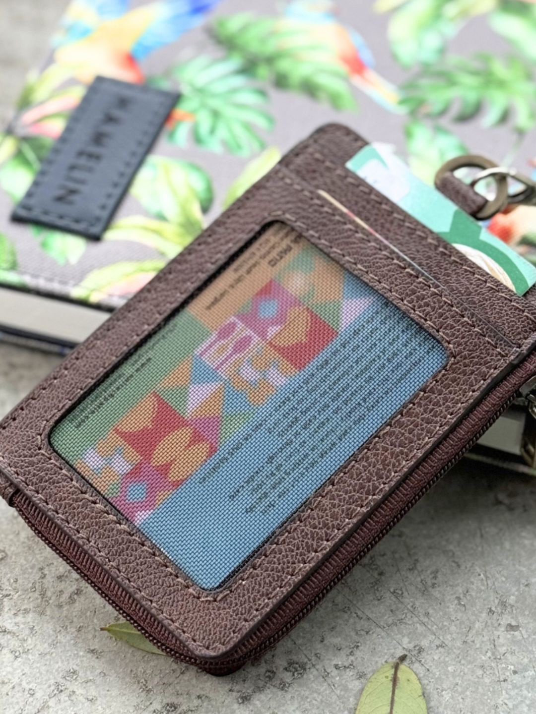 

HAMELIN Noah Unisex ID Card wallet - Chocolate Brown, Coffee brown