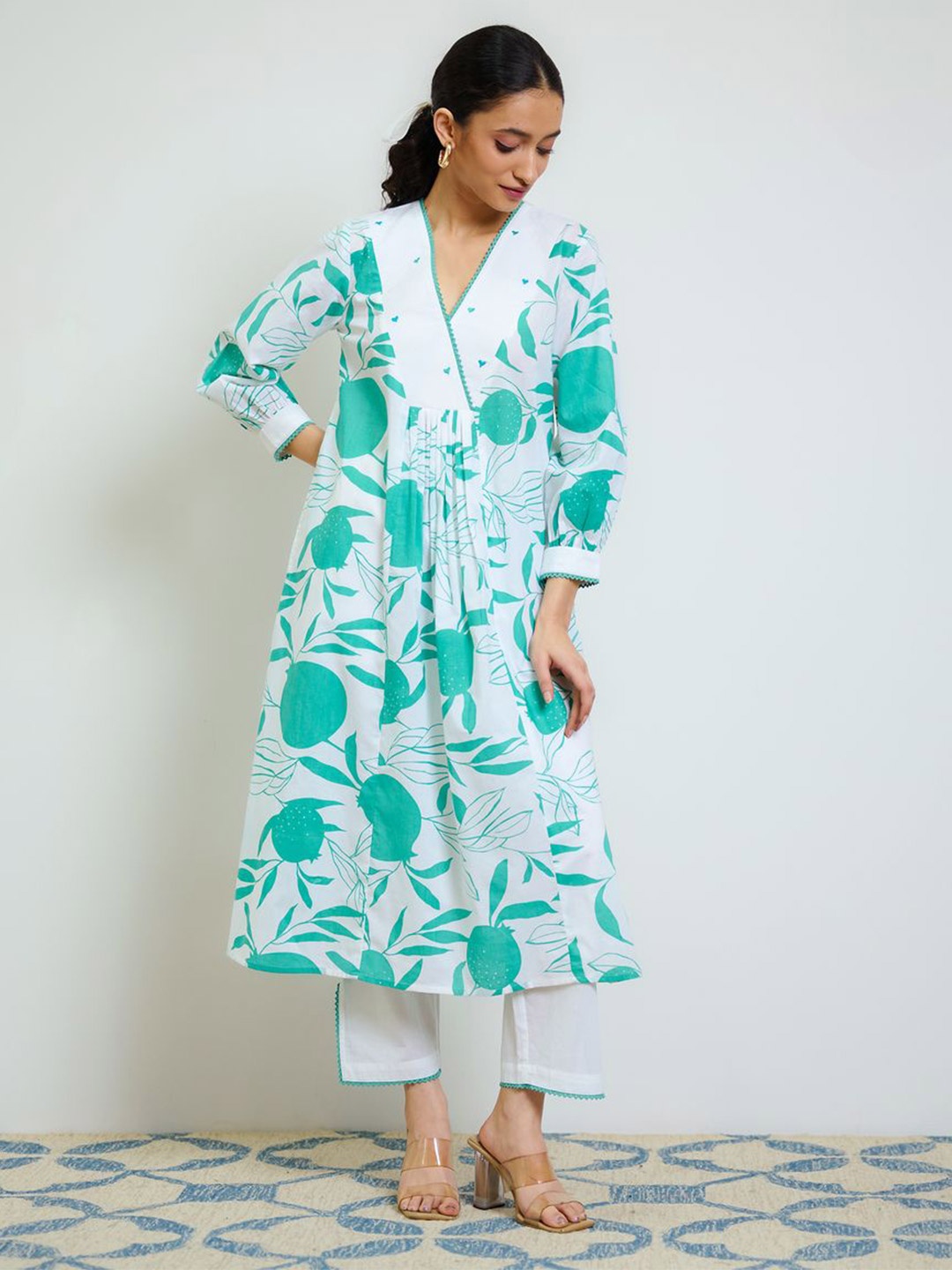 

Rustorange Women Pure Cotton Kurta with Trousers, Blue