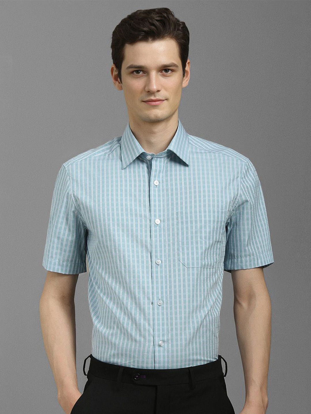 

Louis Philippe Men Classic Opaque Checked Formal Shirt, Blue