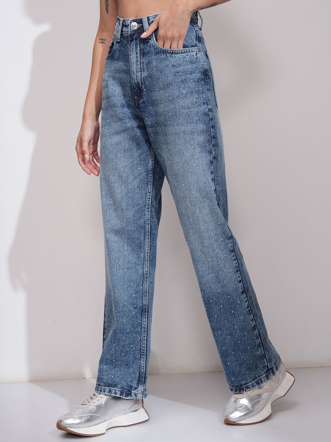 

Basics By Tokyo Talkies Women High-Rise Light Fade Stretchable Jeans, Blue