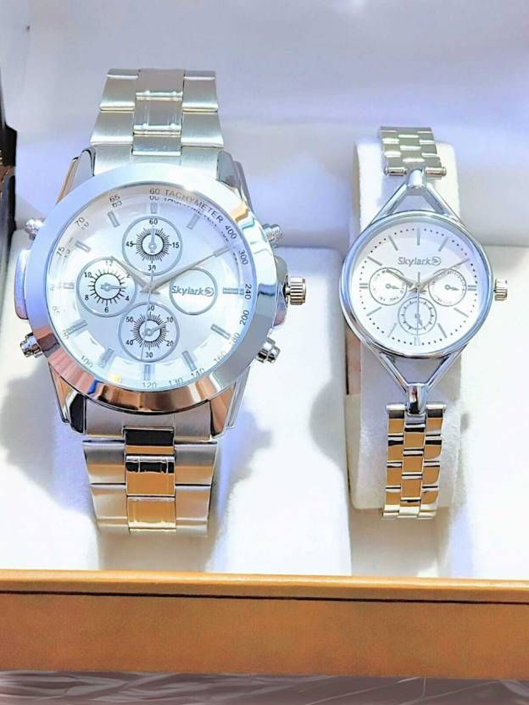 

Skylark Unisex Pack Of 2 Skeleton Dial & Analogue Multi Function Watch, Silver