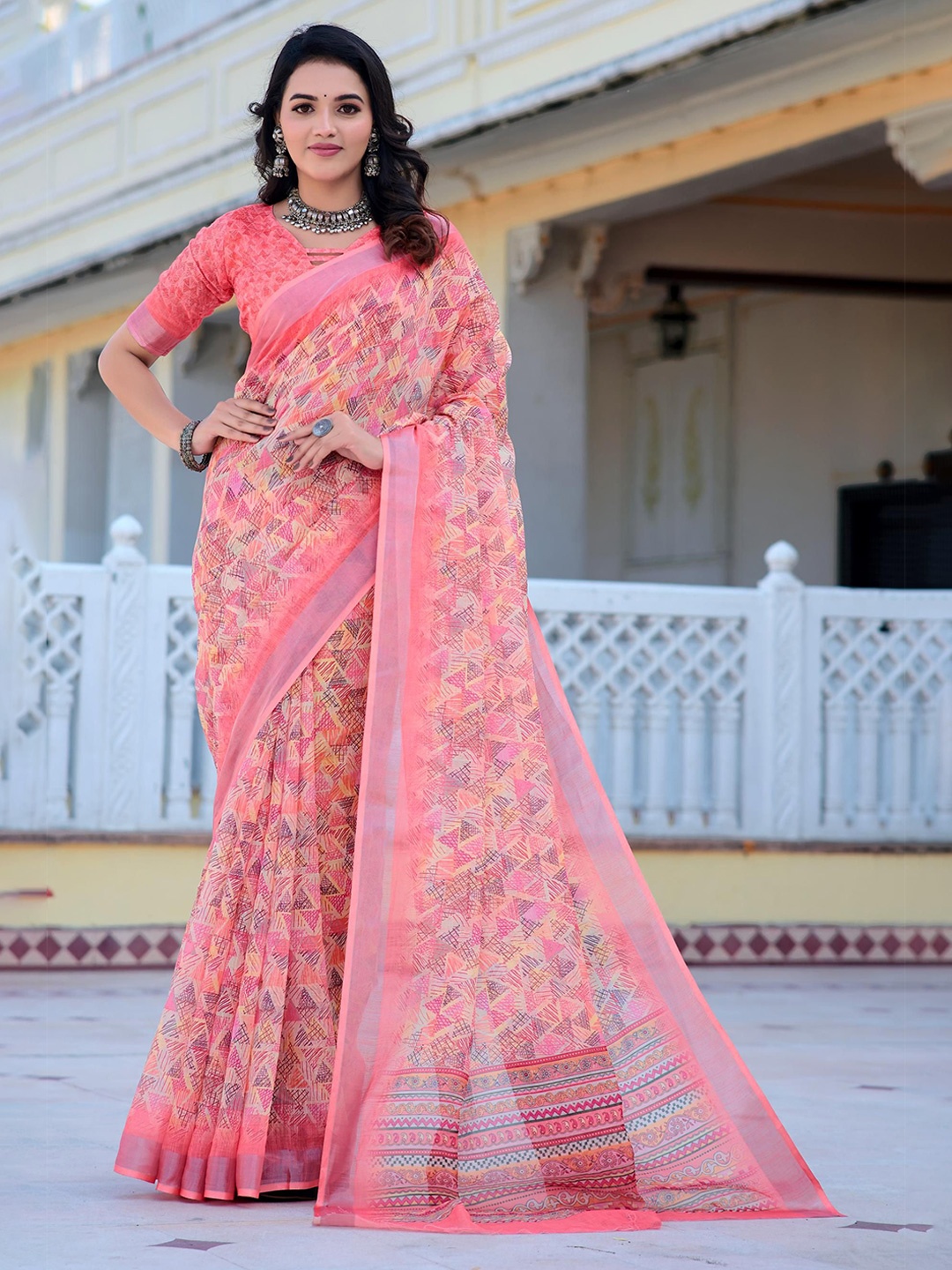 

Quelea Floral Linen Blend Khadi Saree, Peach