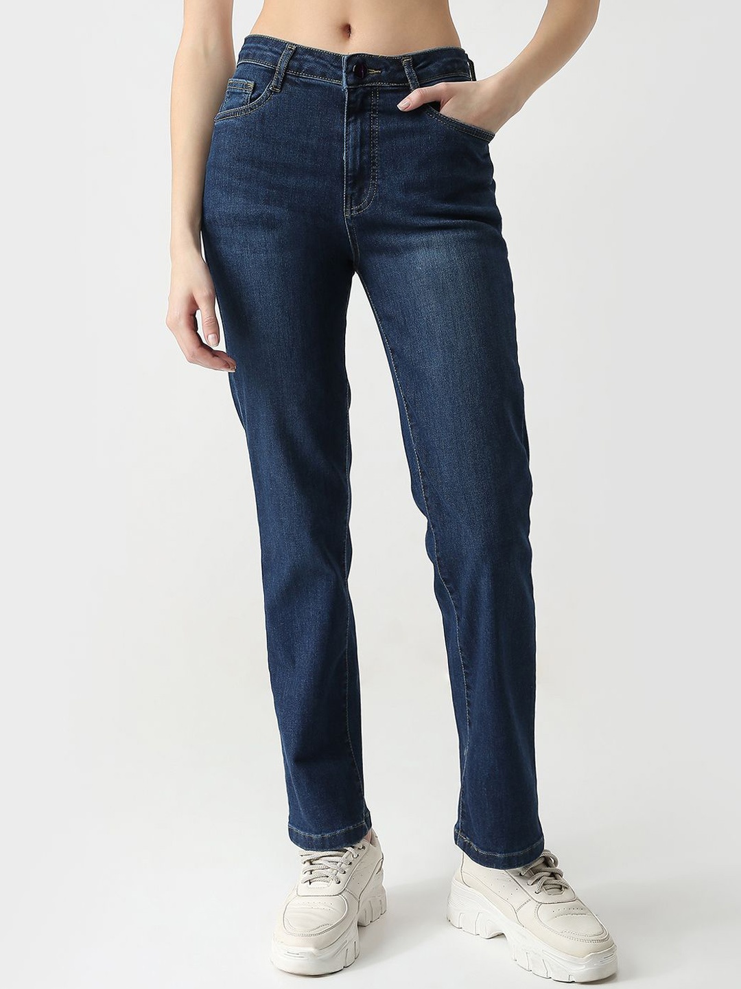 

Kraus Jeans Women Straight Fit High-Rise Light Fade Jeans, Blue
