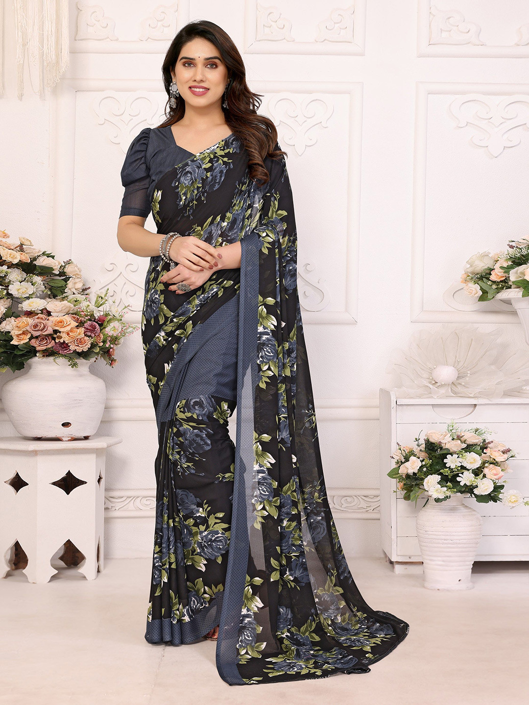 

Moda Rapido Floral Poly Georgette Saree, Grey