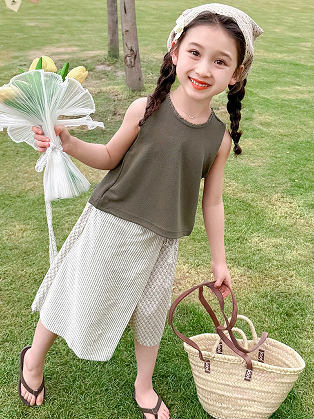 

LULU & SKY Girls Round Neck Top with Trousers, Green