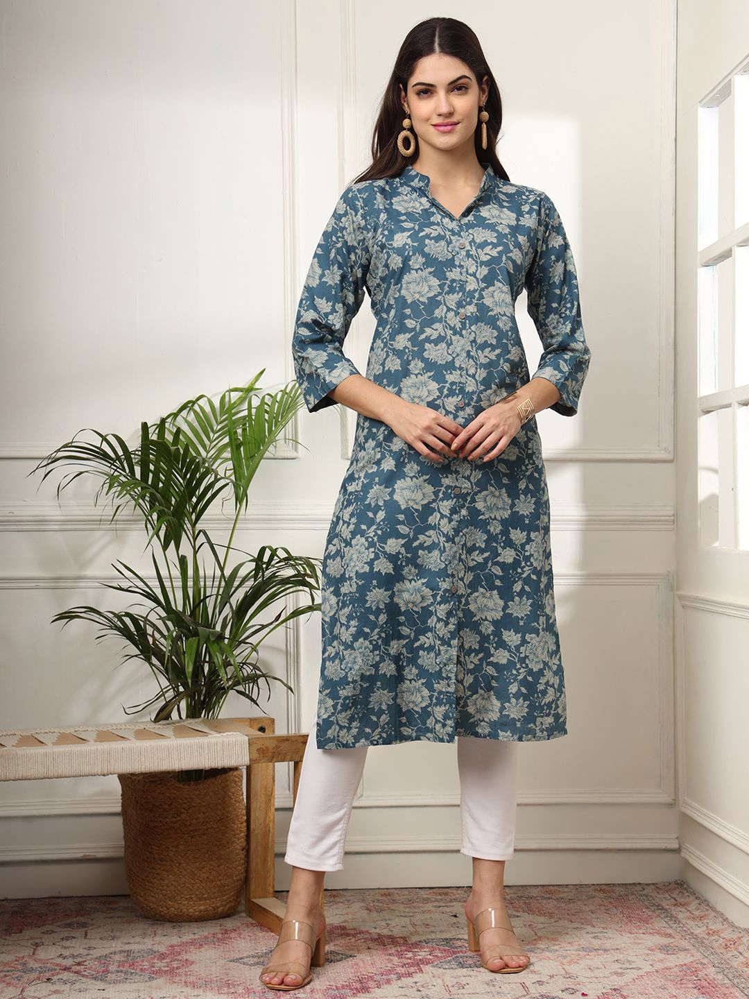 

EKISHA Floral Printed Pure Cotton Straight Kurta, Blue