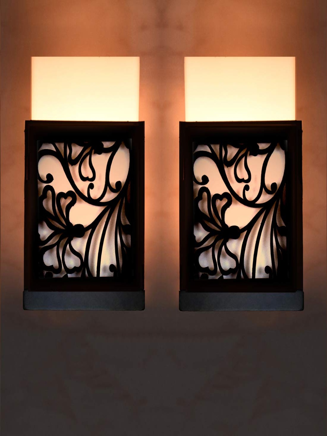 

Gojeeva Black 2 Pieces Wood Square Shaped Textured Contemporary Wall Lamp