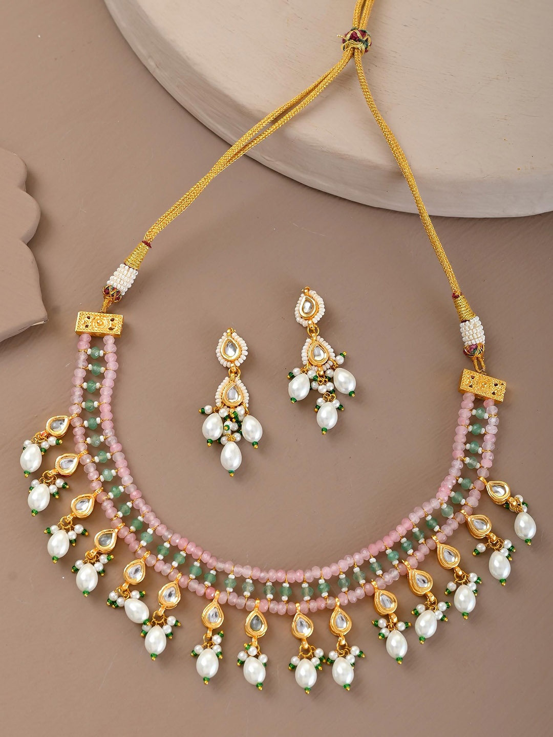 

STYYO Gold-Plated Kundan-Studded And Artificial Beaded Jewellery Set