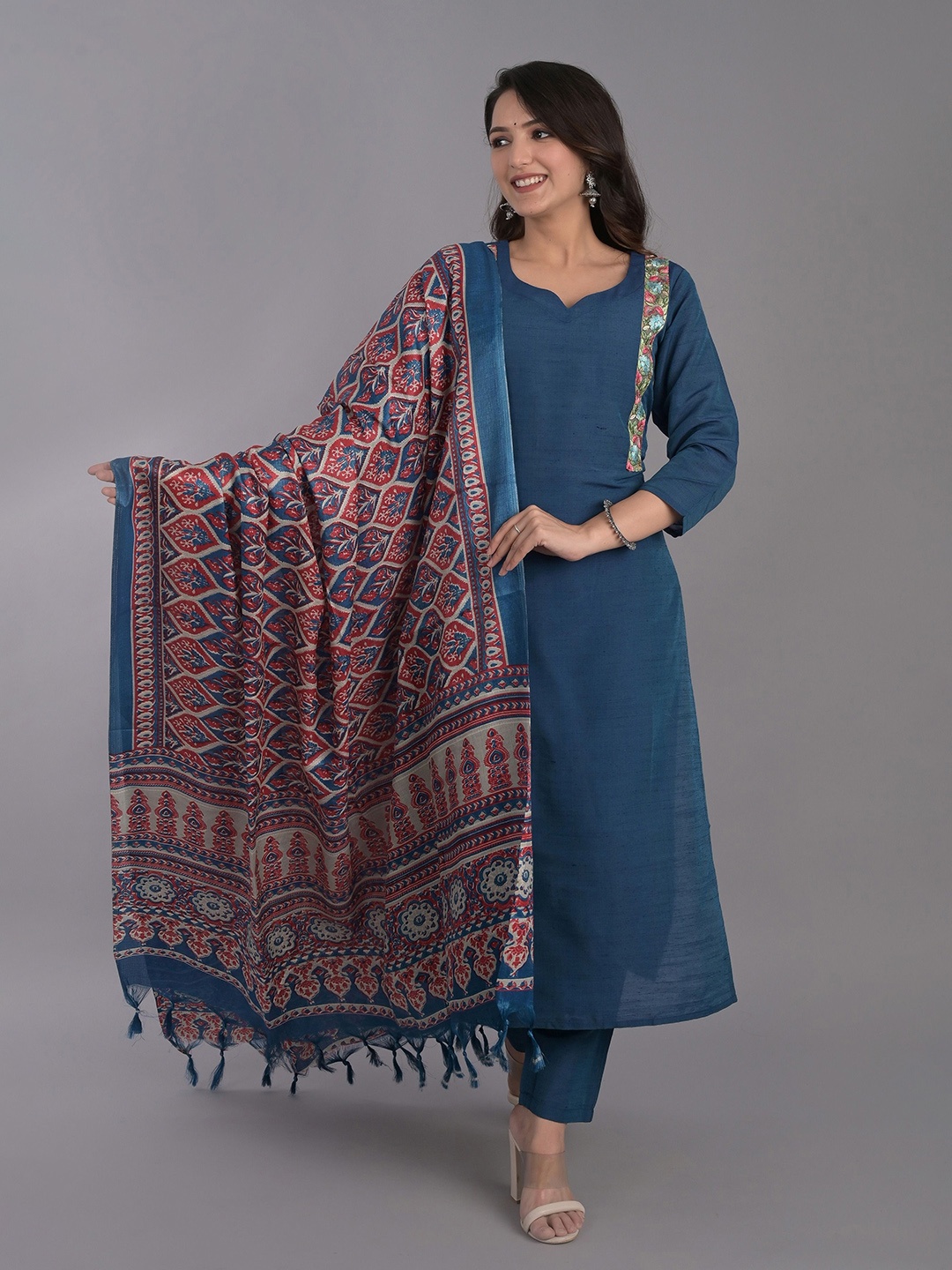 

The Hope Printed Top & Trouser With Dupatta, Blue