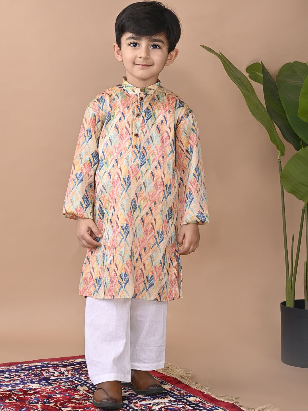 

Here&Now X Kinder Kids Boys Mandarin Collar Straight Kurta With Pyjamas, Cream