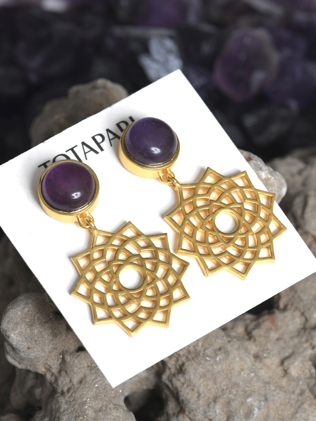 

TOTAPARI Gold-Plated Amethyst Contemporary Drop Earrings