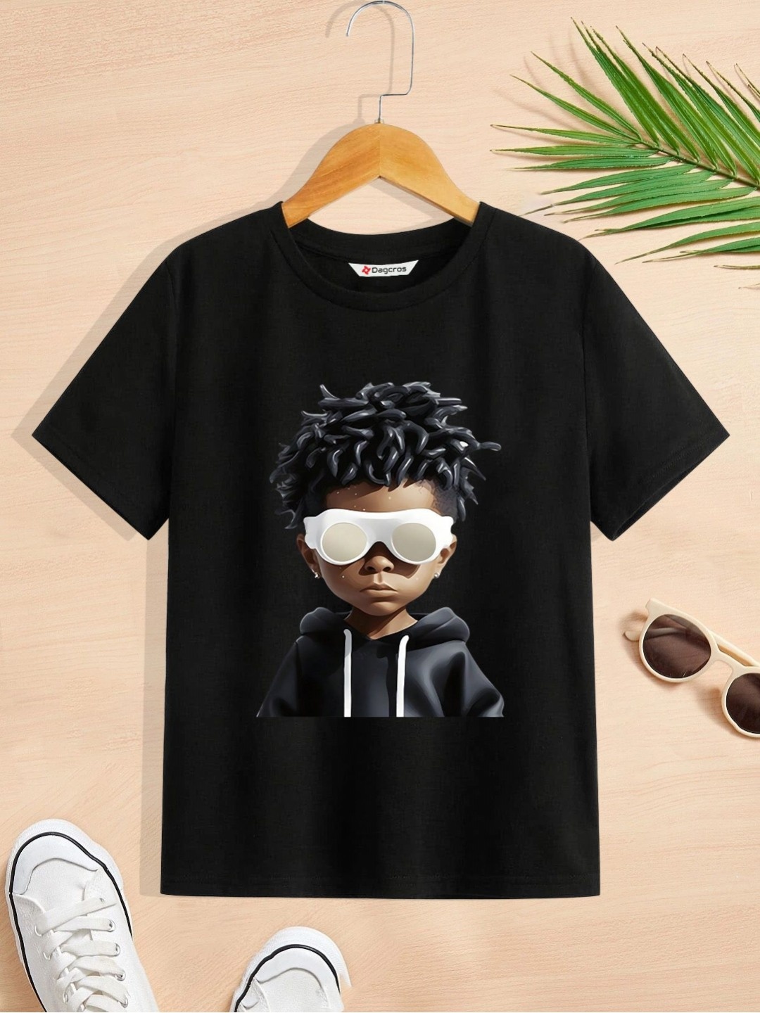 

Dagcros Boys Printed T-shirt, Black