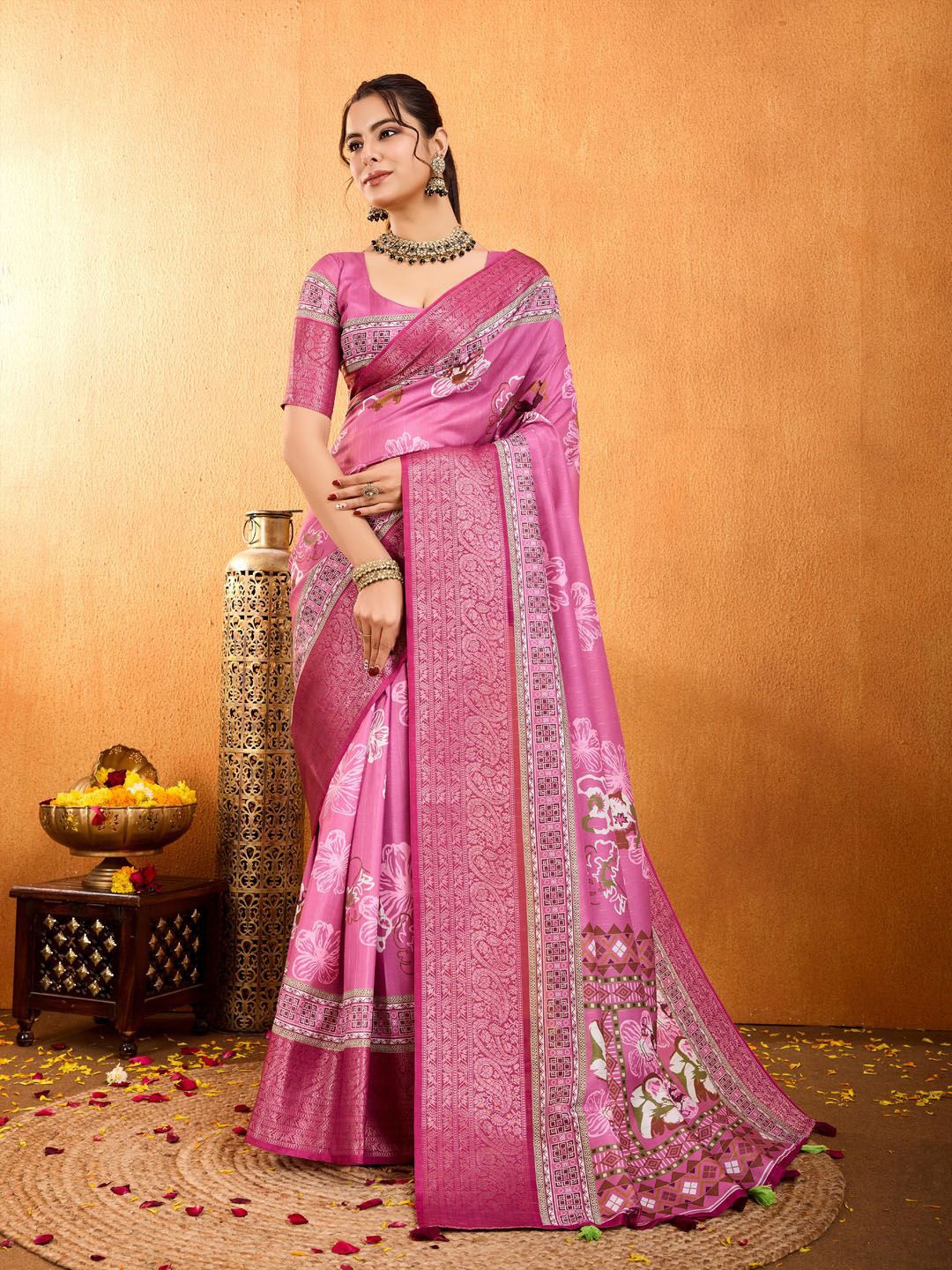 

Meena Bazaar Floral Zari Art Silk Saree, Pink