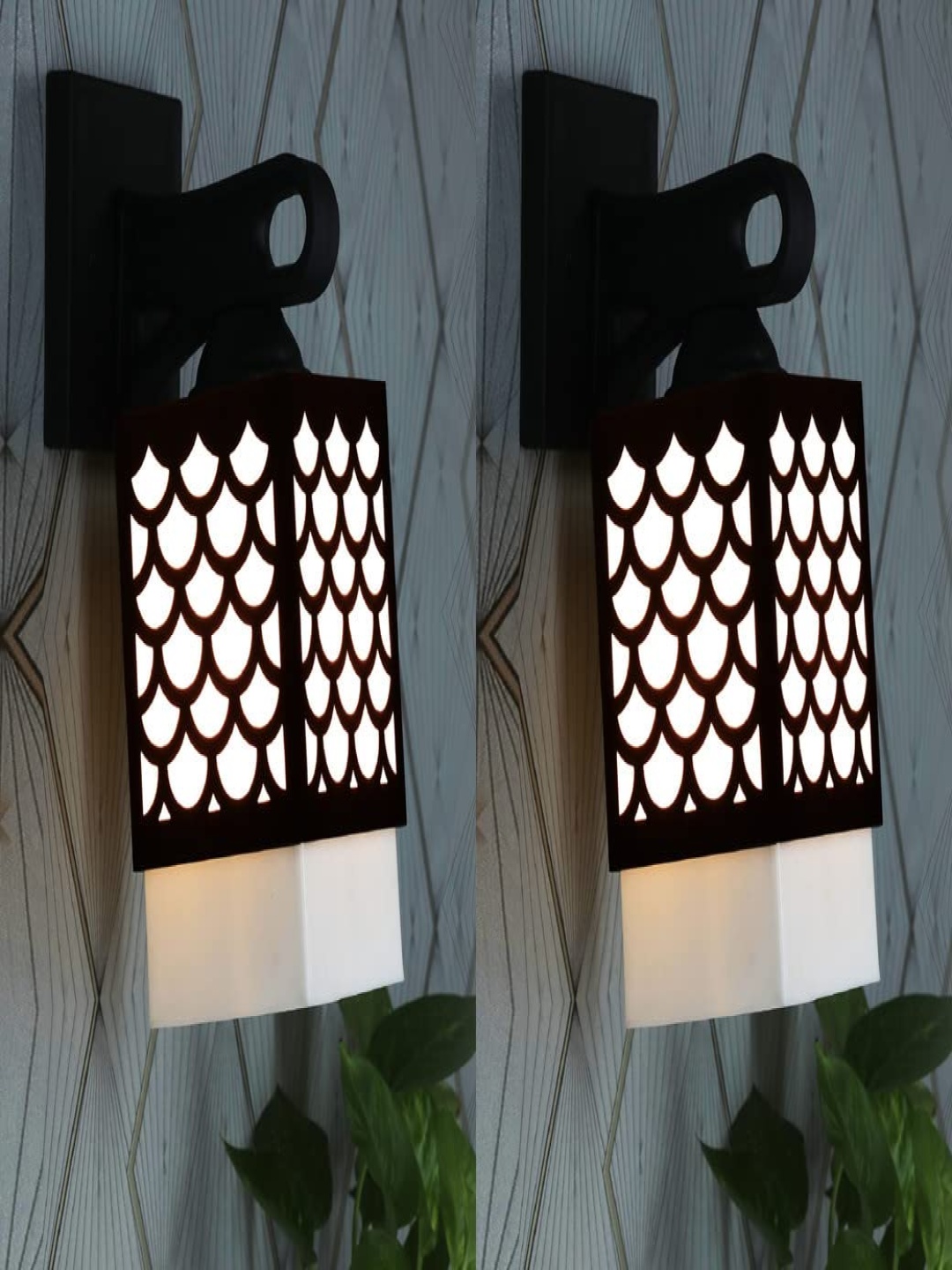 

Gojeeva Black & White 2 Pieces Textured Wooden Square Shaped Wall Lamps