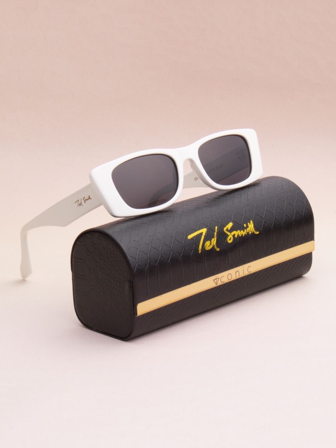 

Ted Smith Premium Acetate Unisex Rectangle Sunglasses with Polarised Lens, Black