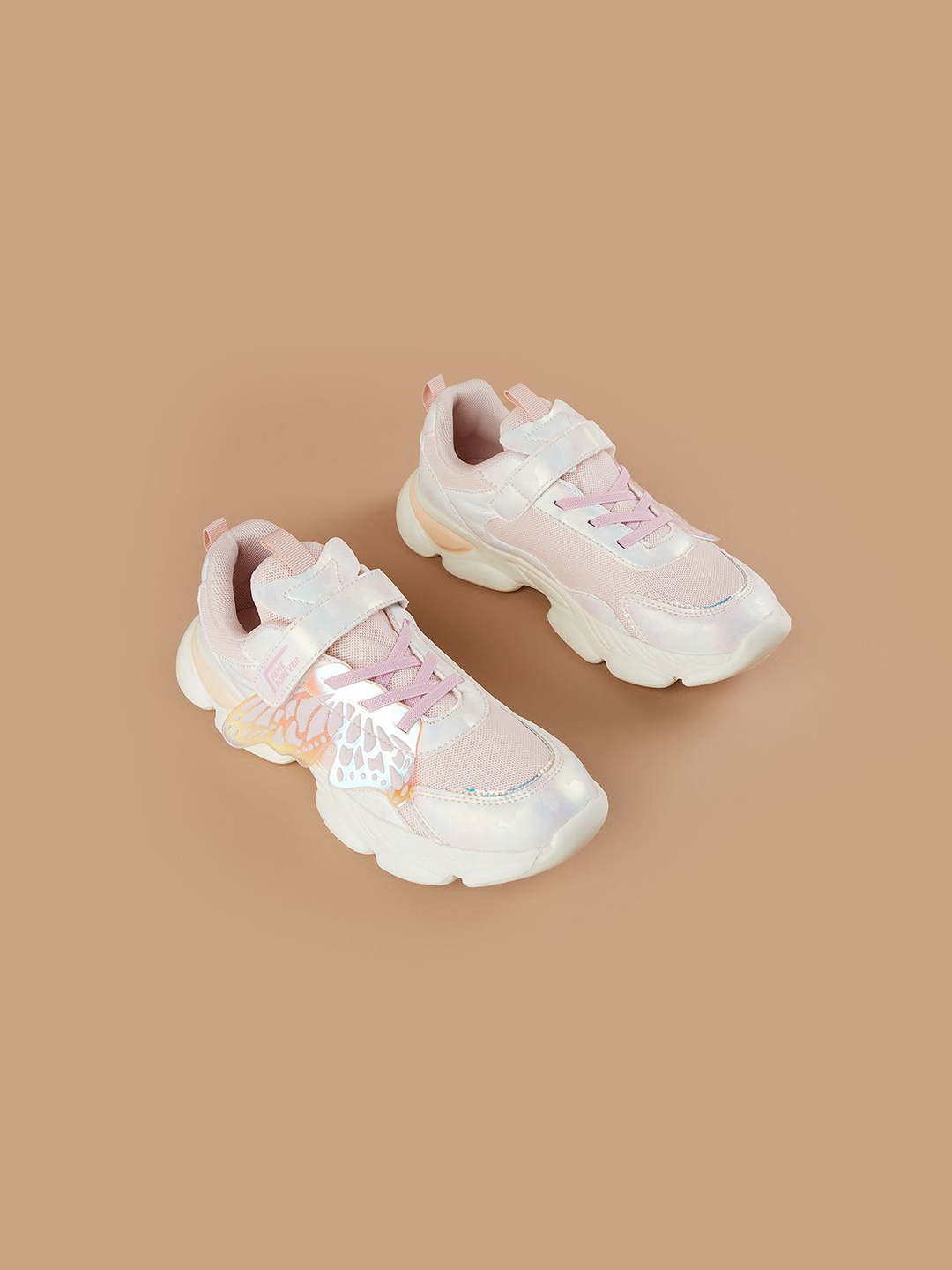 

Fame Forever by Lifestyle Girls Sneakers, Pink
