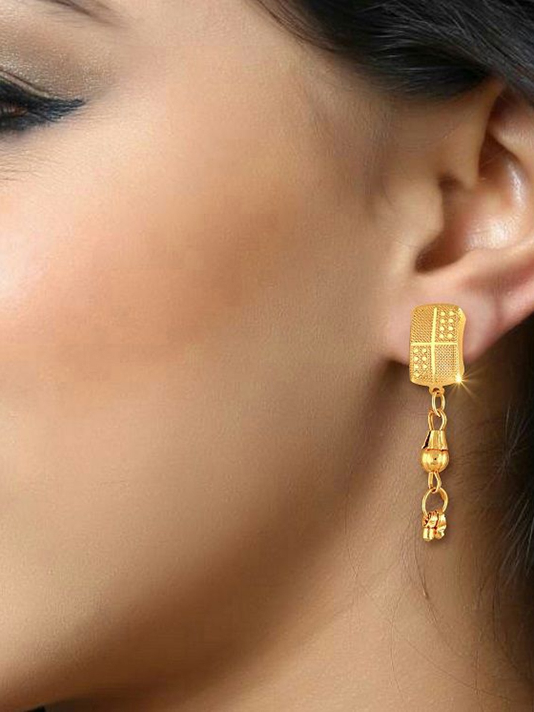 

DIVASTRI Gold-Plated Contemporary Shaped Drop Earrings