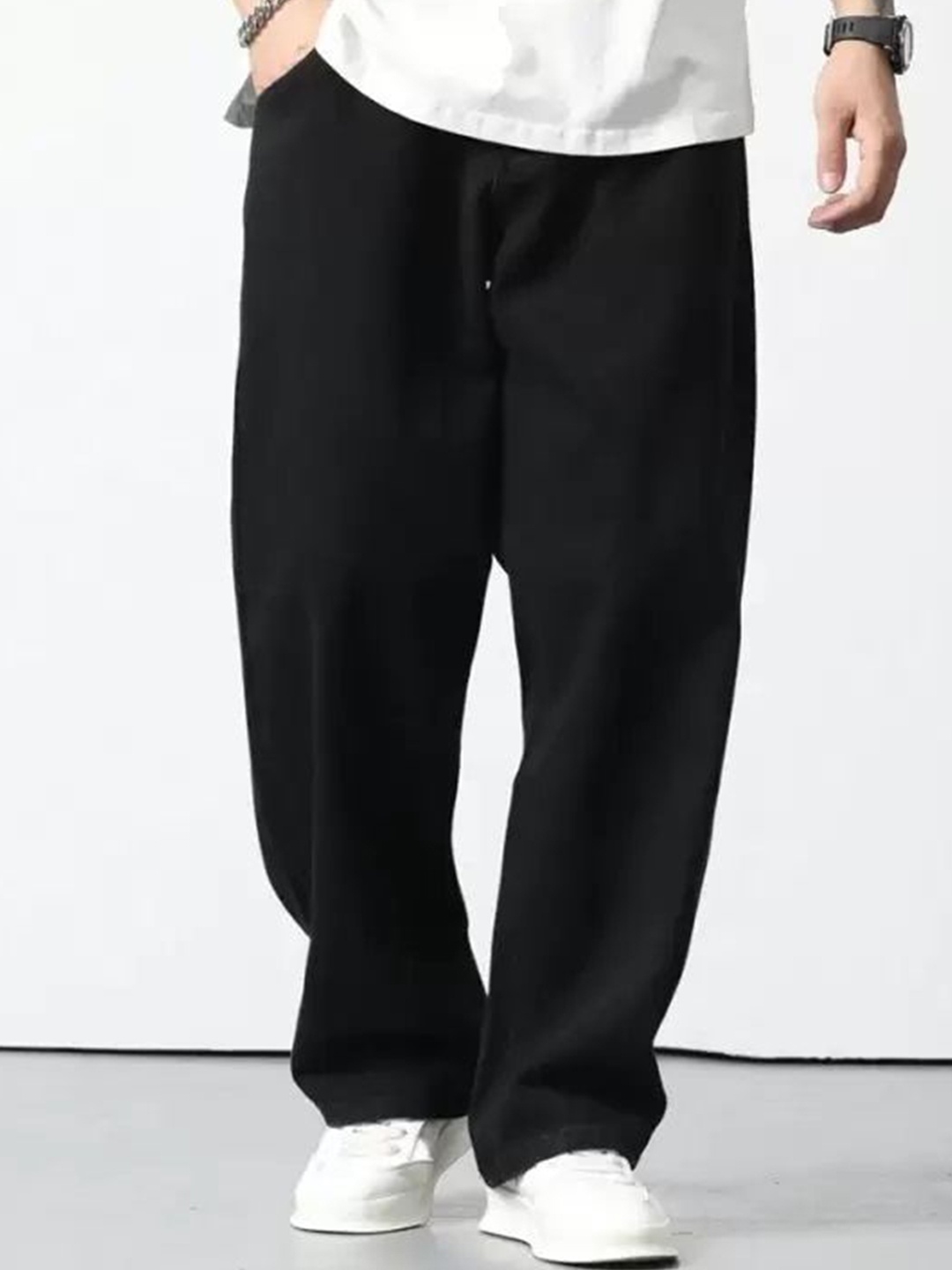 

LINARIA Men Classic Mom Fit Jeans, Black