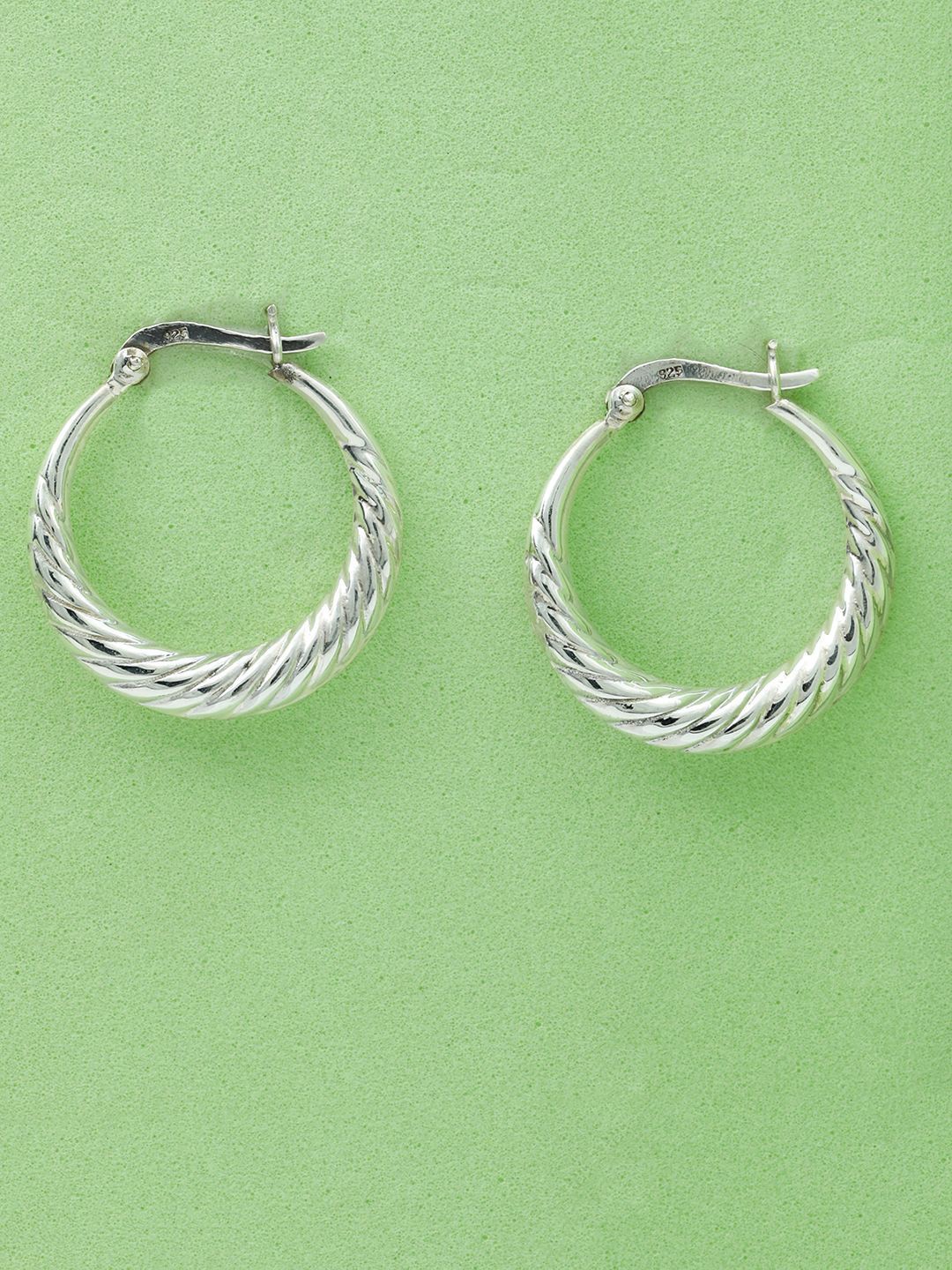 

MAIRA 925 Sterling Silver Rhodium-Plated Circular Shaped Hoop Earrings