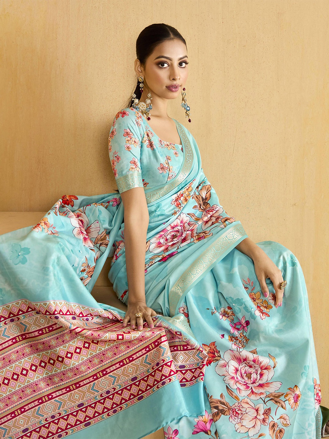 

KCPC BANDHANI Floral Zari Poly Chiffon Saree, Blue