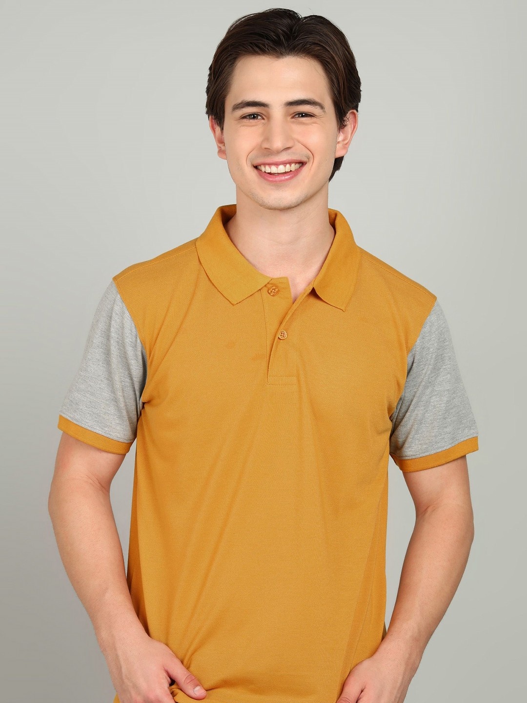 

XFOX Men Colourblocked Polo Collar T-shirt, Mustard