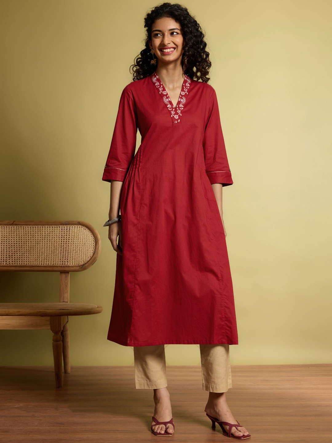

Taneira Women Kurta, Red