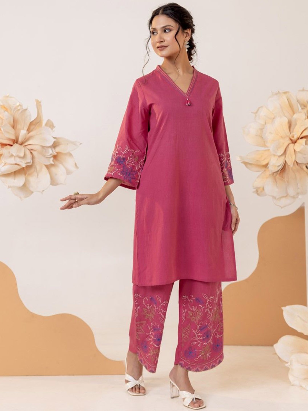 

AUTUMN LANE Women Floral Printed Regular Pure Cotton Kurta with Palazzos, Pink