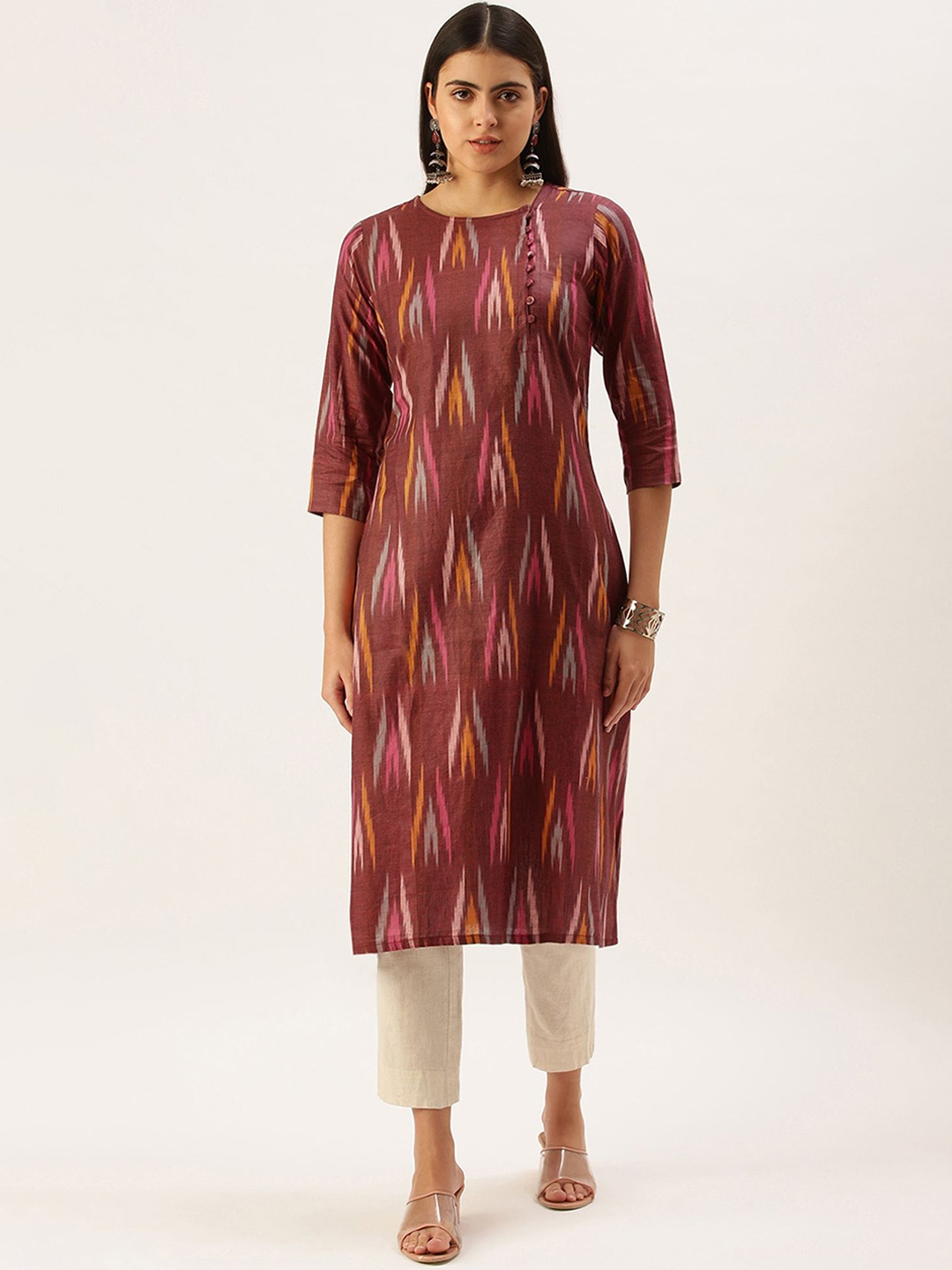 

DIVASTRI Abstract Printed Round Neck Ikat Technique Straight Cotton Kurta, Maroon