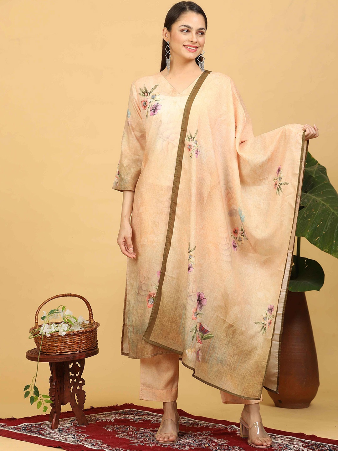 

GOLDSTROMS Floral Printed Linen Straight Kurta With Trousers & Dupatta, Peach