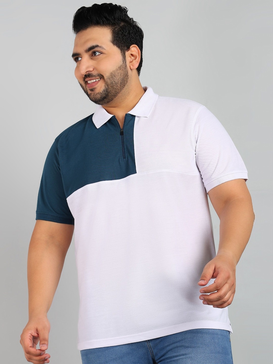 

XFOX Men Colourblocked Polo Collar T-shirt, White