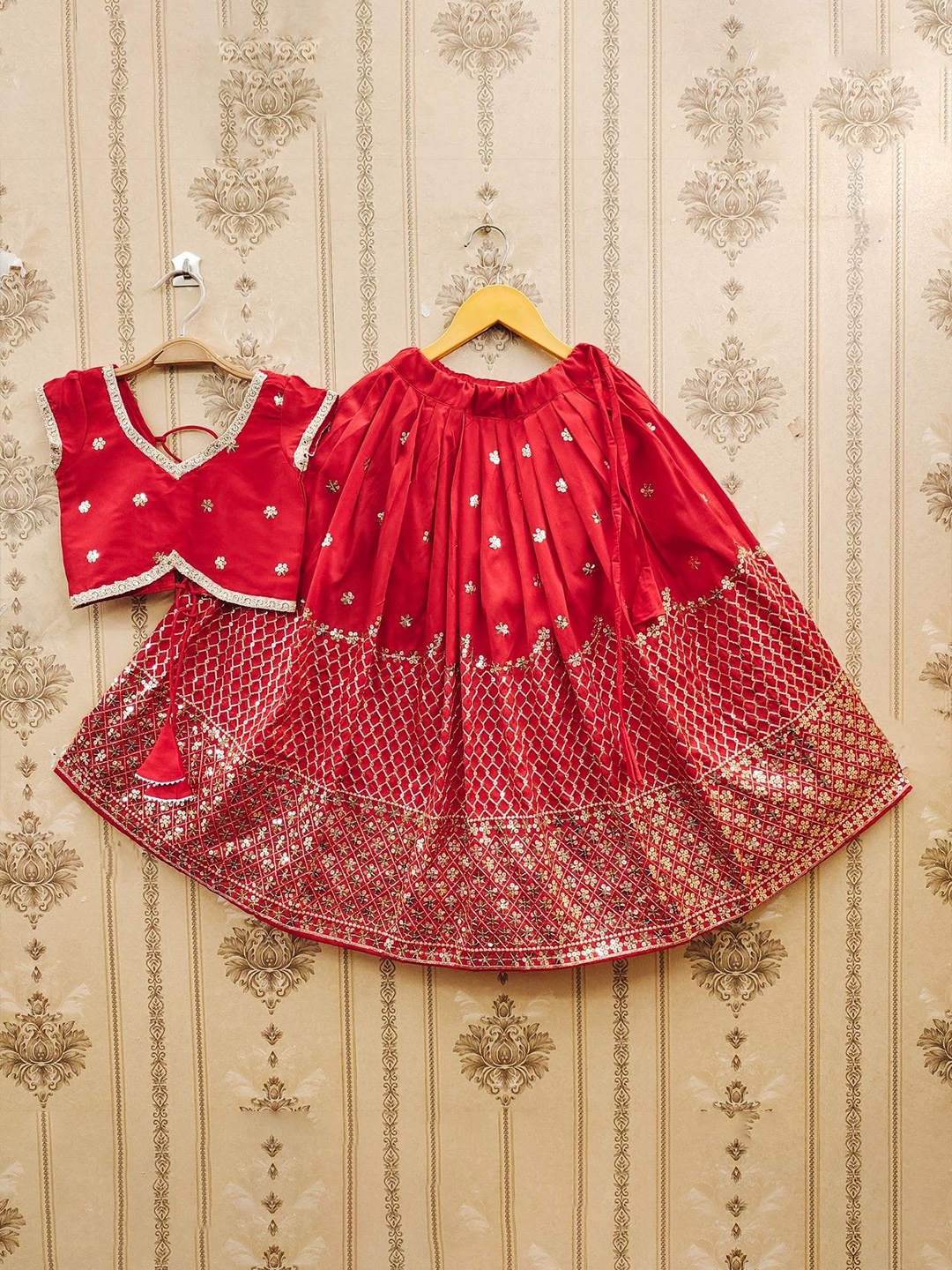 

BAESD Girls Embroidered Thread Work Foil Print Ready to Wear Lehenga &, Red