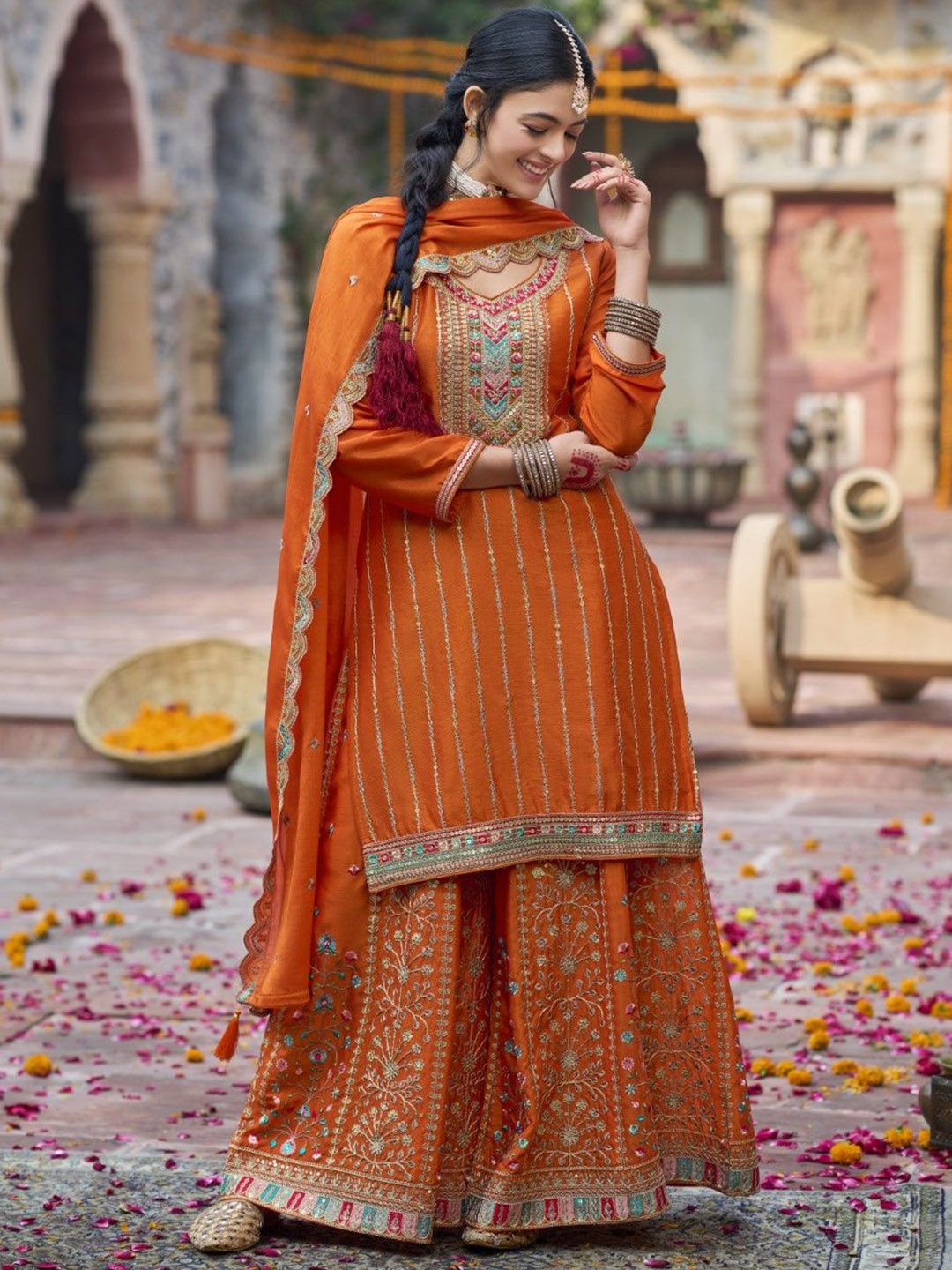 

AUTUMN LANE Women Embroidered Regular Kurta with Sharara & With Dupatta, Orange