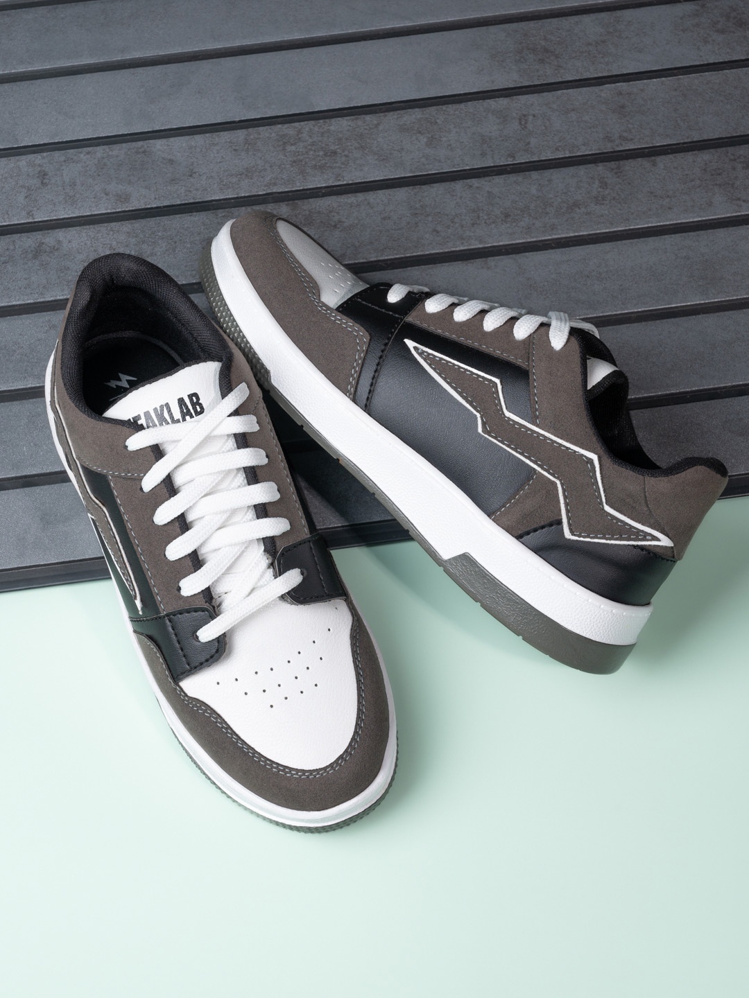 

SNEAKLAB Men Sneakers, Grey