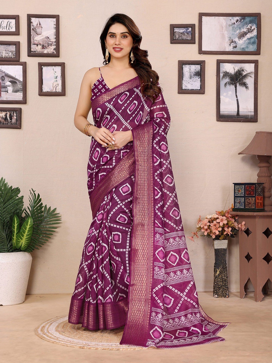 

Moda Rapido Bandhani Zari Saree, Purple