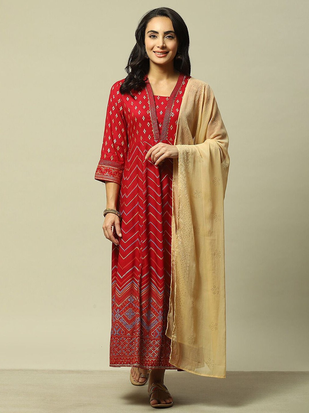 

Rangriti Geometric Printed Dupatta With Zari, Beige