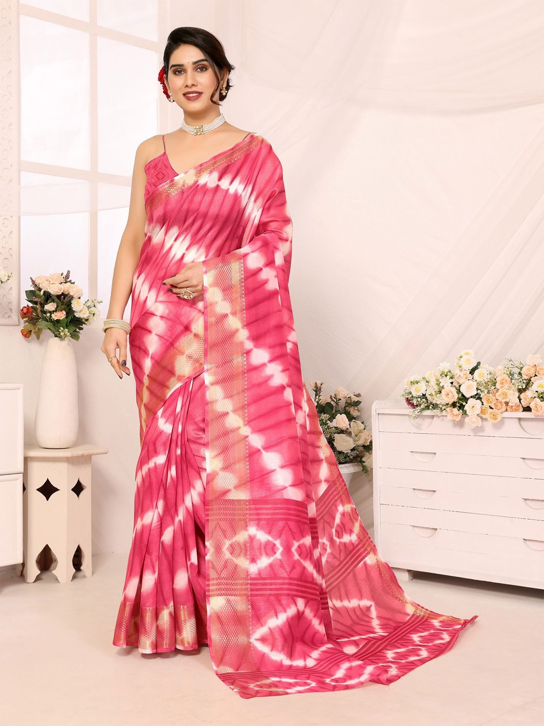 

Moda Rapido Tie and Dye Zari Saree, Pink