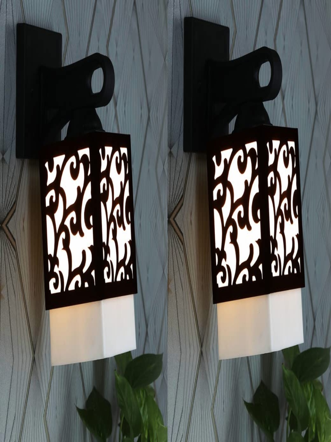 

Gojeeva Black & White 2 Pieces Textured Wooden Square Shaped Wall Lamps