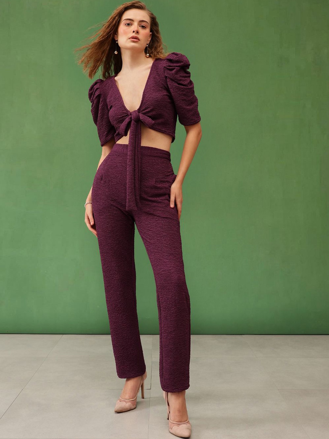

The Roadster Lifestyle Co V-Neck Top With Trouser, Burgundy