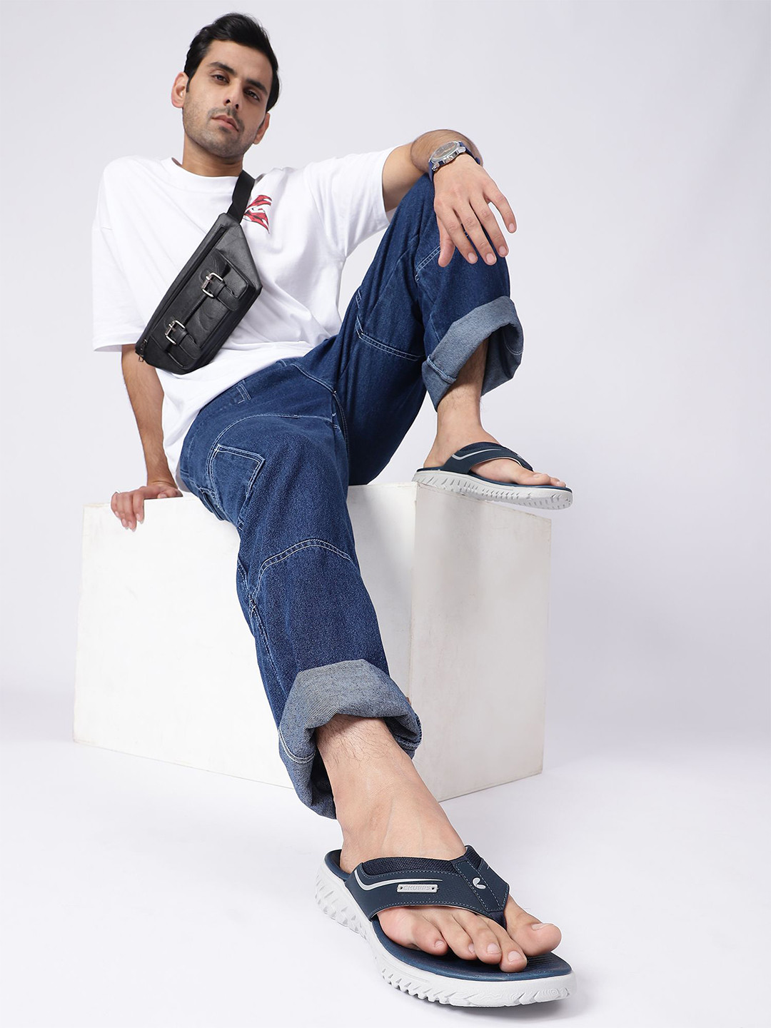 

CHUPPS Men Raptor Printed Thong Flip-Flops, Navy blue