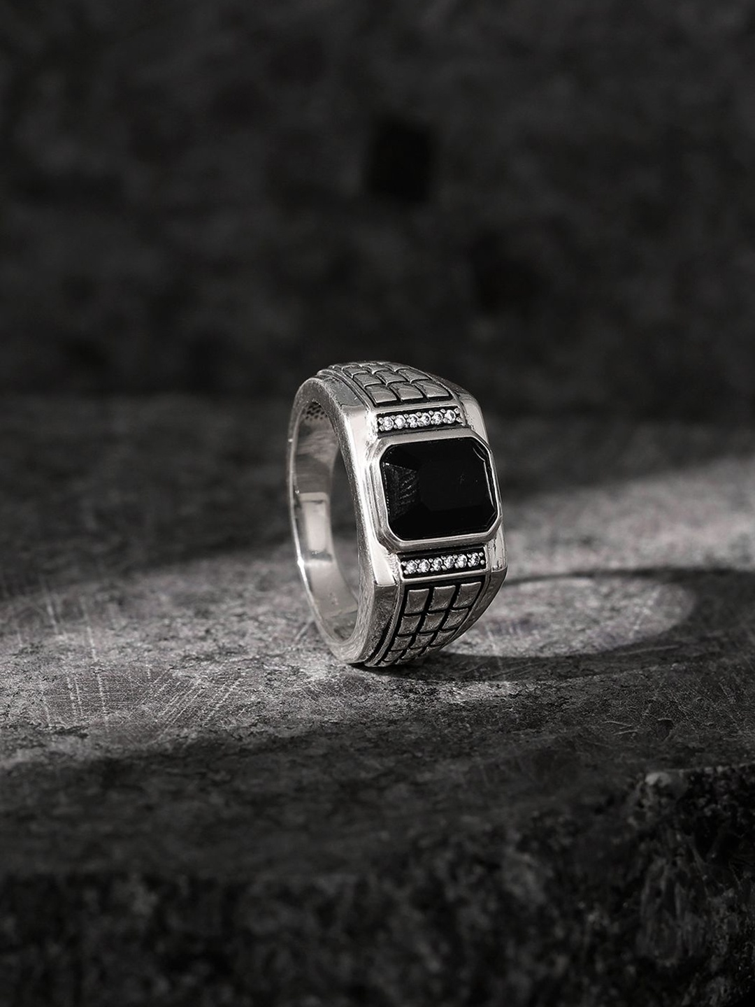 

GIVA 925 Silver Geometric Rectangle Ring For Him