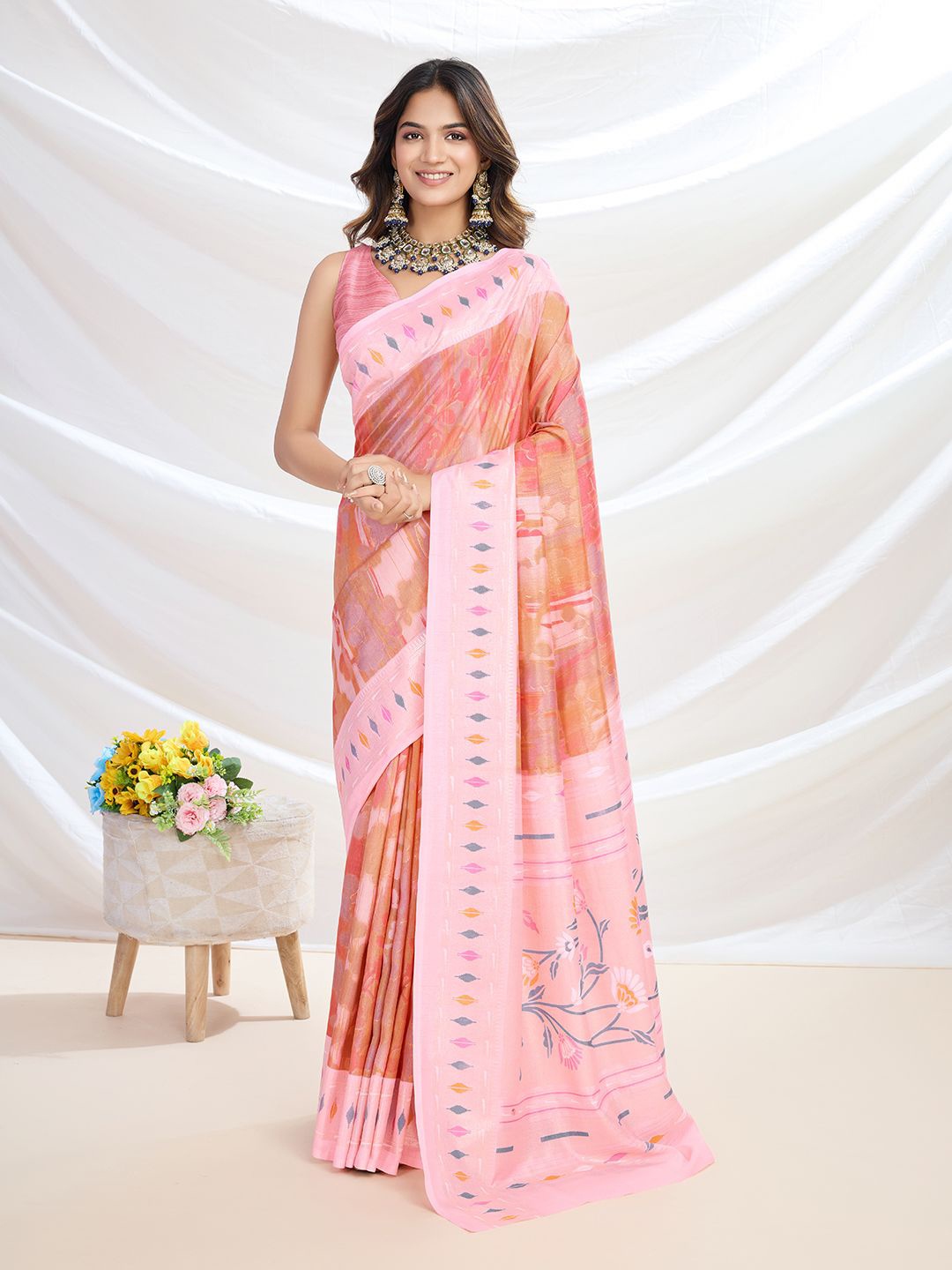 

Ishin Silk Blend Saree, Coral