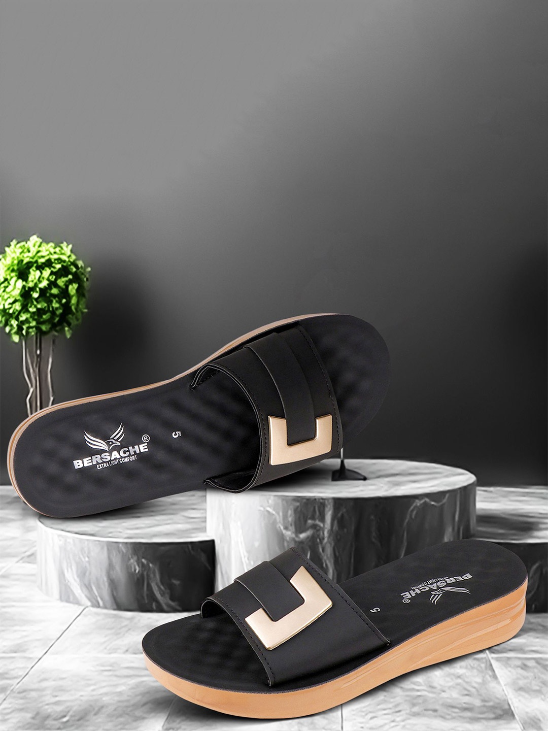 

BERSACHE Women Open Toe Flats, Black