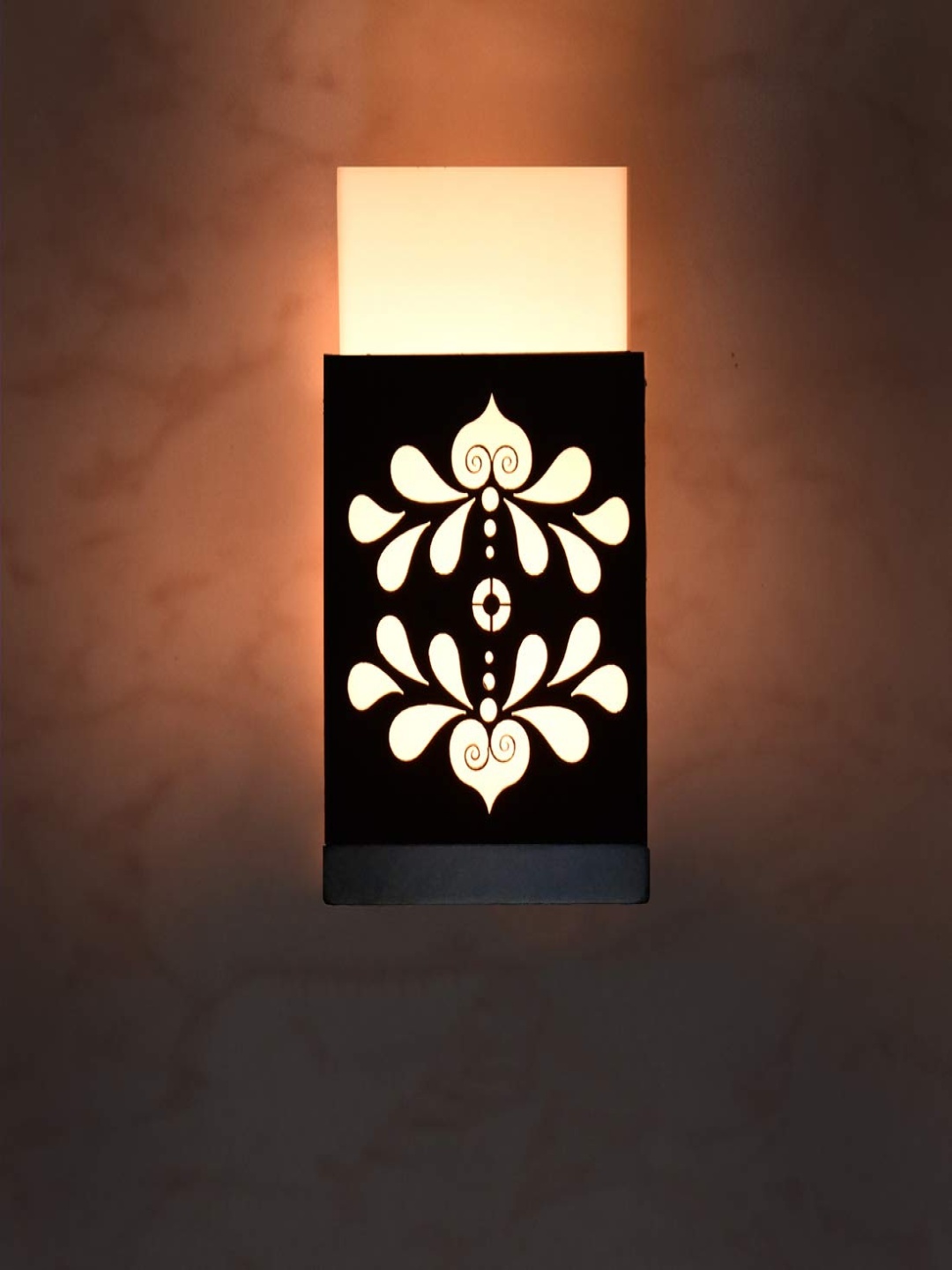 

Gojeeva Black Wood Square Shaped Textured Contemporary Wall Lamp