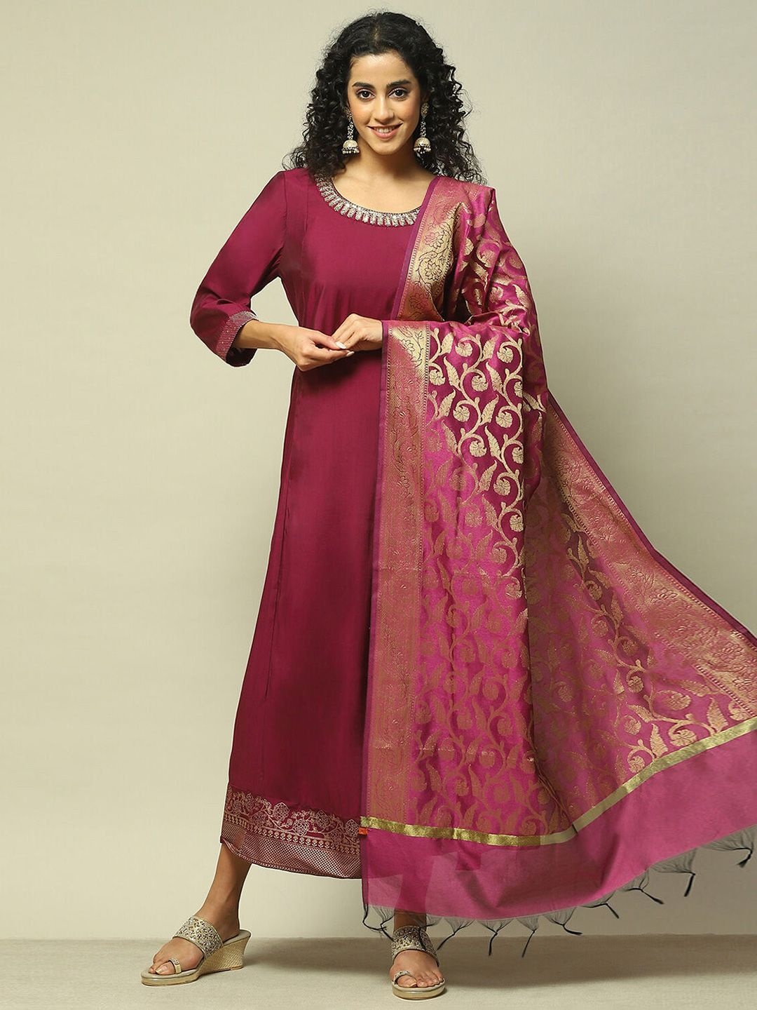 

Rangriti Formal Maxi Dress, Maroon