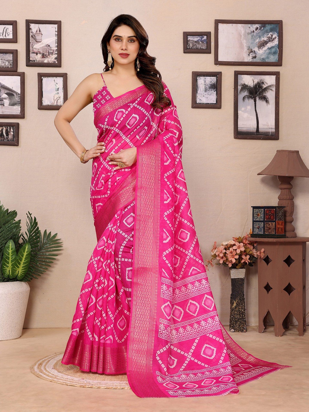 

Moda Rapido Bandhani Zari Saree, Pink