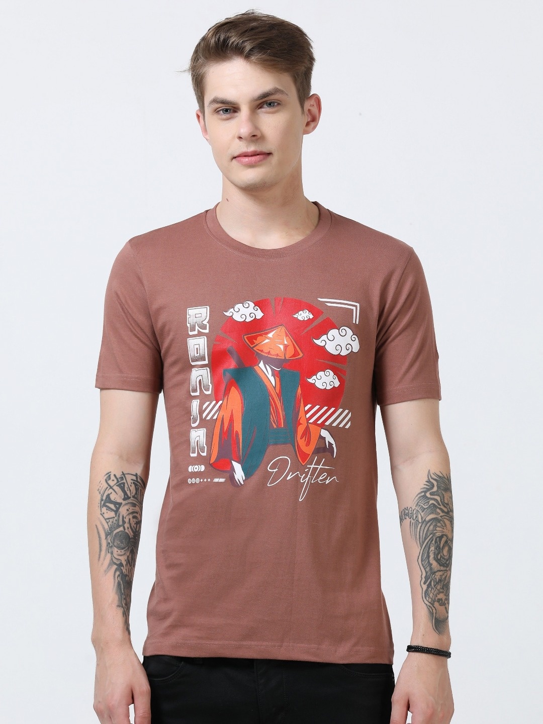 

Quco Men Graphic Printed Biowashed Round Neck Cotton Tshirt, Peach