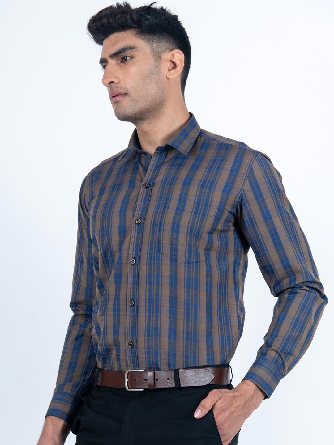 

Tistabene Men Opaque Checked Casual Shirt, Blue