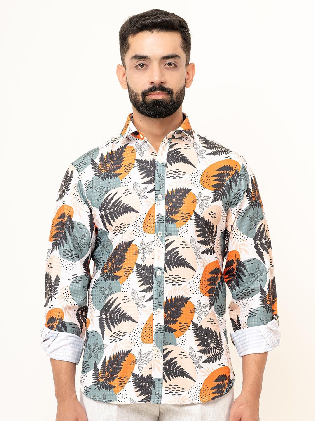 

Tistabene Men Floral Opaque Printed Casual Shirt, White